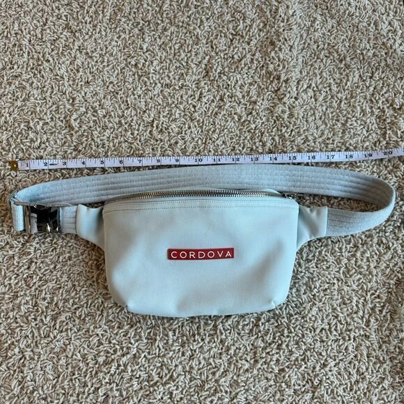 Cordova Bum Belt Bag Waist Bag Fanny Pack Ice Blue Light Blue like new - Picture 1 of 2